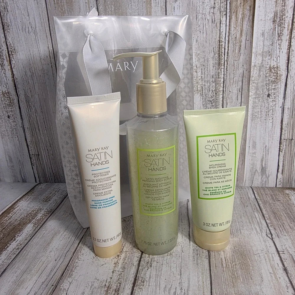 Mary Kay Satin Hands Pampering Set White Tea & Citrus Shea Butter 3pc Gift Bag